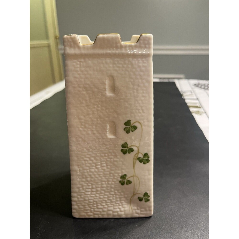 Donegal Parian China Shamrock Castle Vase Ireland 6 1/2” Tall Square Bottom